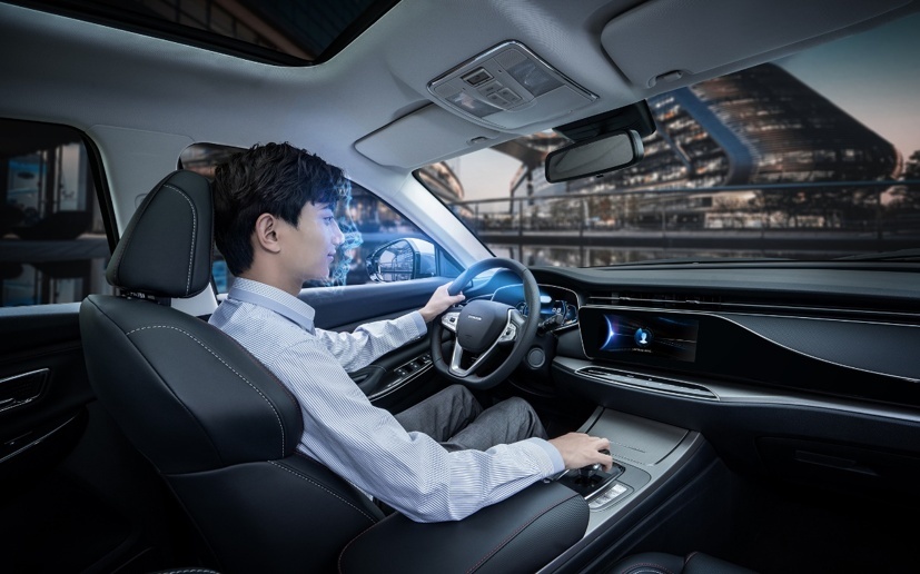 十万级人脸智控SUV，长安欧尚X7 Geeker版来袭