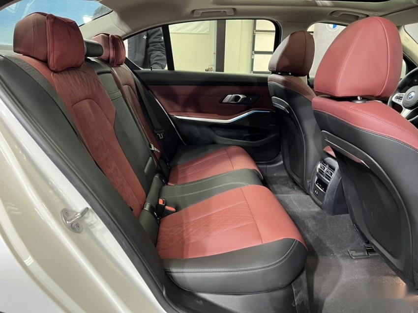 全新BMW i3上市！智能成为核心配置，能成为2022年新爆款吗？