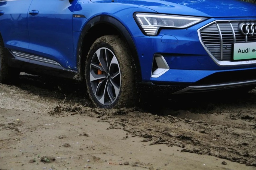 奥迪 e-tron 55quattro评测