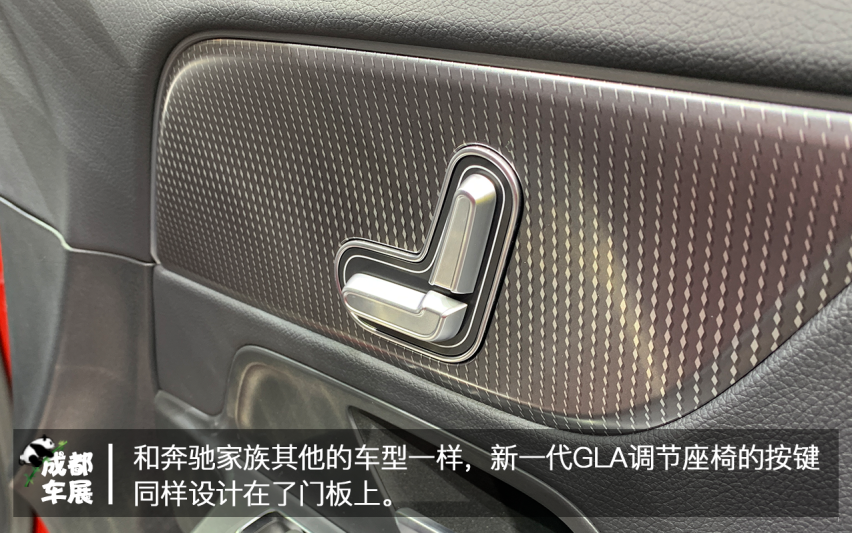2020成都车展北京奔驰GLA实拍 全新动力+尺寸增加