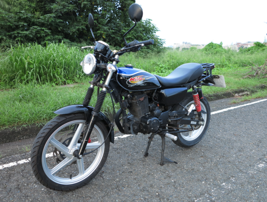 台湾机车改装分享：光阳KTR 150变身Scrambler风格，颇有艺