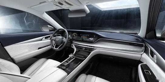国产旗舰级轿车！新款传祺GA8上市，还买什么奥迪A6？