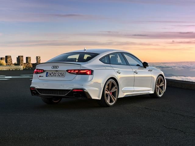 【短评】3.9秒破百 全新奥迪RS5 Sportback上市