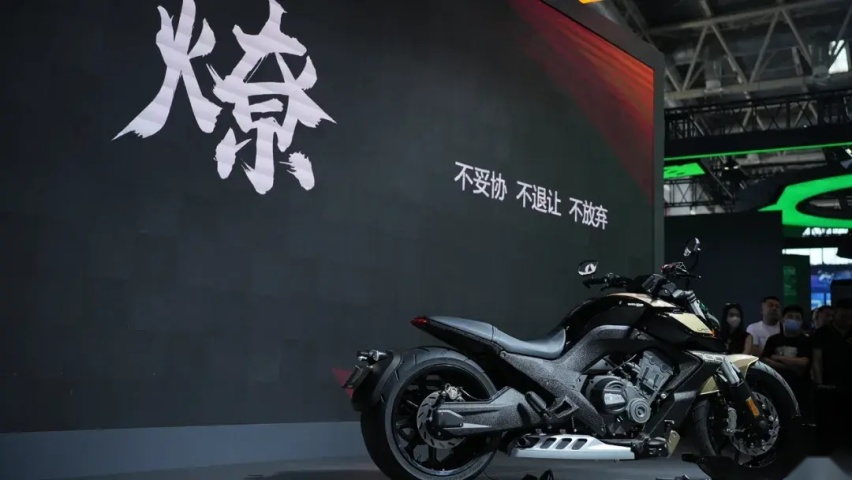 宝马高管围观国产奔达，燎700Pro等新车亮相2024北京摩展