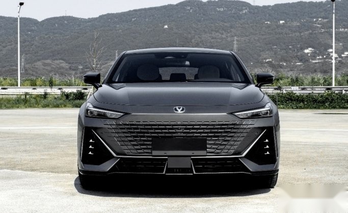第三代奔腾B70双十二钜惠！新国民家轿名副其实