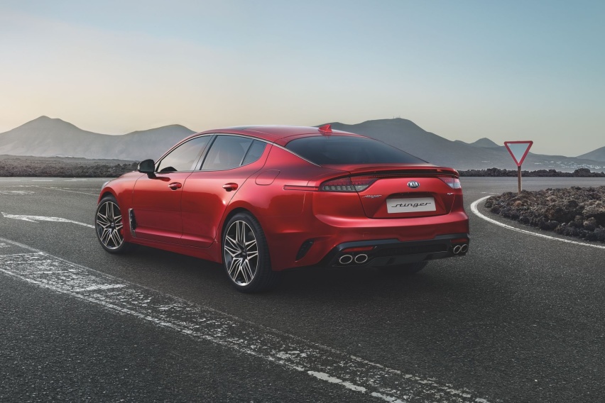 搭载3.3升V6引擎 2021年款起亚Stinger