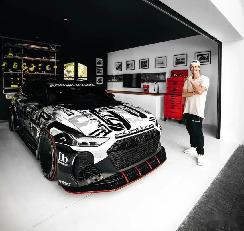 全国首套ABT RS6-R，价值70万限量125套的极品套件