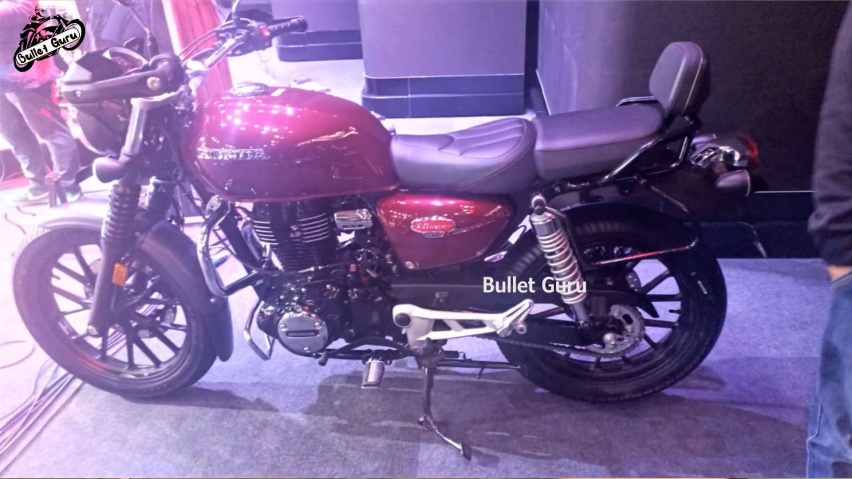 子弹头罩、单座盖上身，本田CB350 Cafe Racer印度亮相