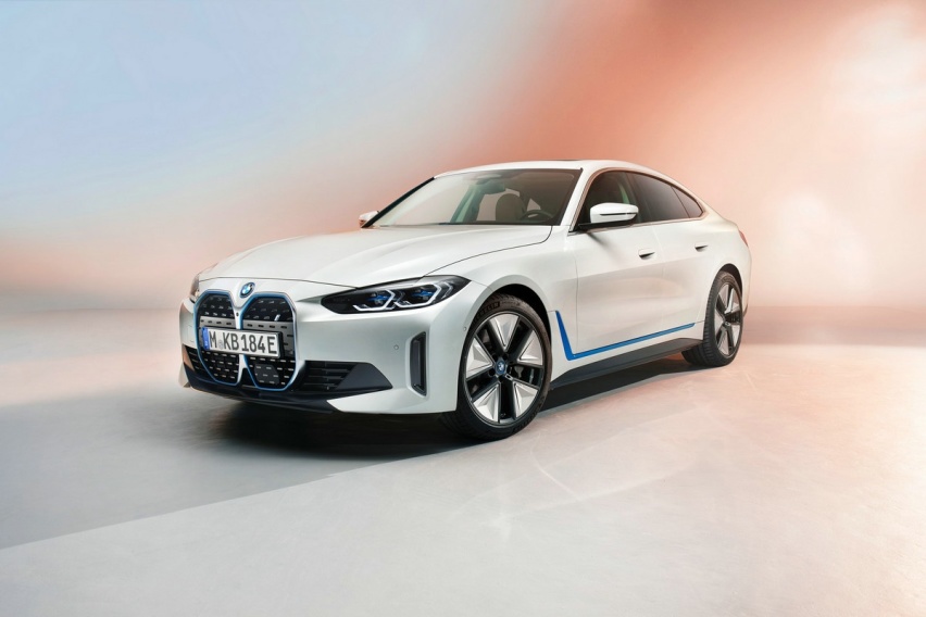 2022-BMW-i4-EV-7.jpg