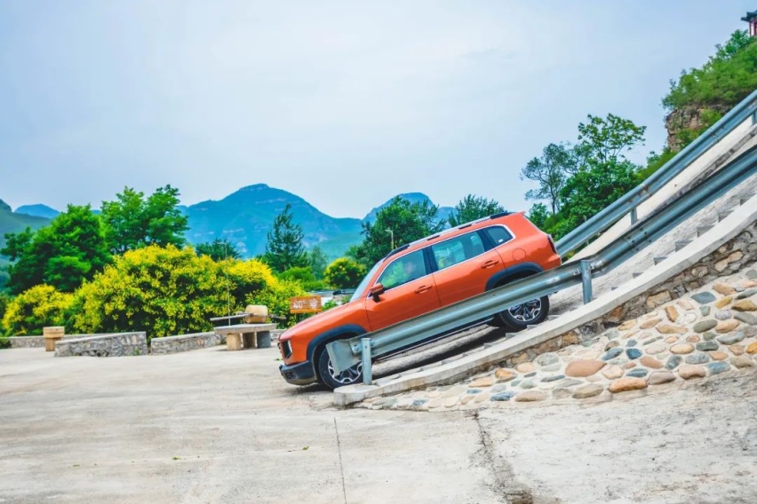 城市SUV？还是越野车？实测哈弗大狗，给出答案