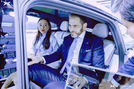 小鹏汽车亮相2025世界智能网联汽车大会，彰显科技创新实力