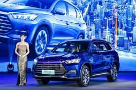 自主品牌荣登中国SUV销量榜第一和第三，超级混动技术开辟了新的市场蓝海