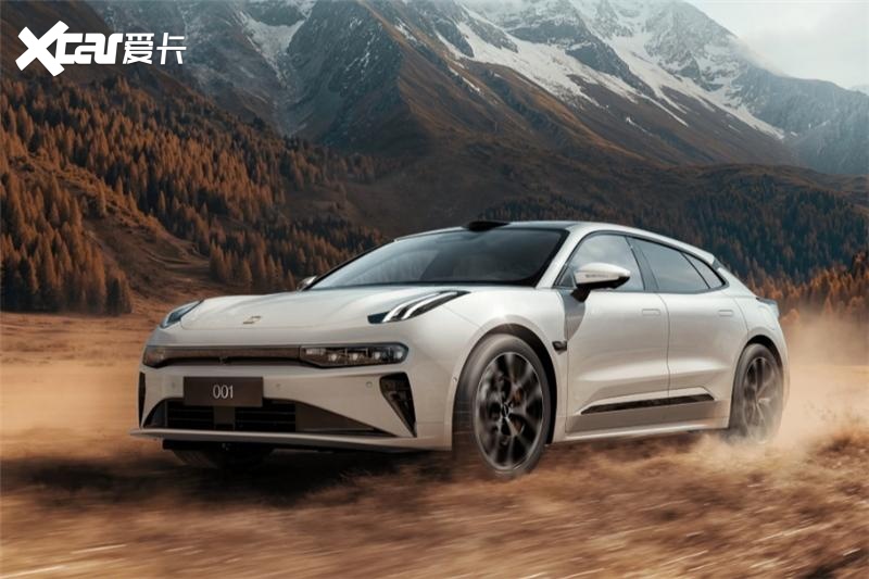 开了5年的极氪001免费换新电池,友商被搞心态了?