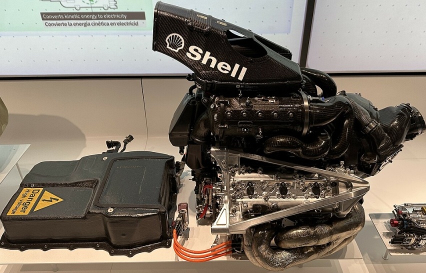 解读F1赛车1.6T V6发动机，家用车一般的排量，如何产生1000马