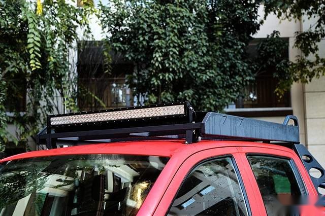多重选择 实拍上汽大通T70越野版、旅行版