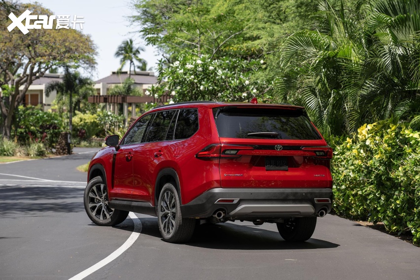 约合人民币38万元起，2024款丰田大汉兰达Hybrid MAX 官图