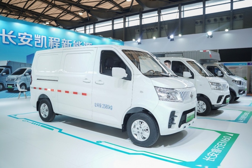 年底，价格抄底，长安睿行EM60限时价7.89万，最佳入手时机到了
