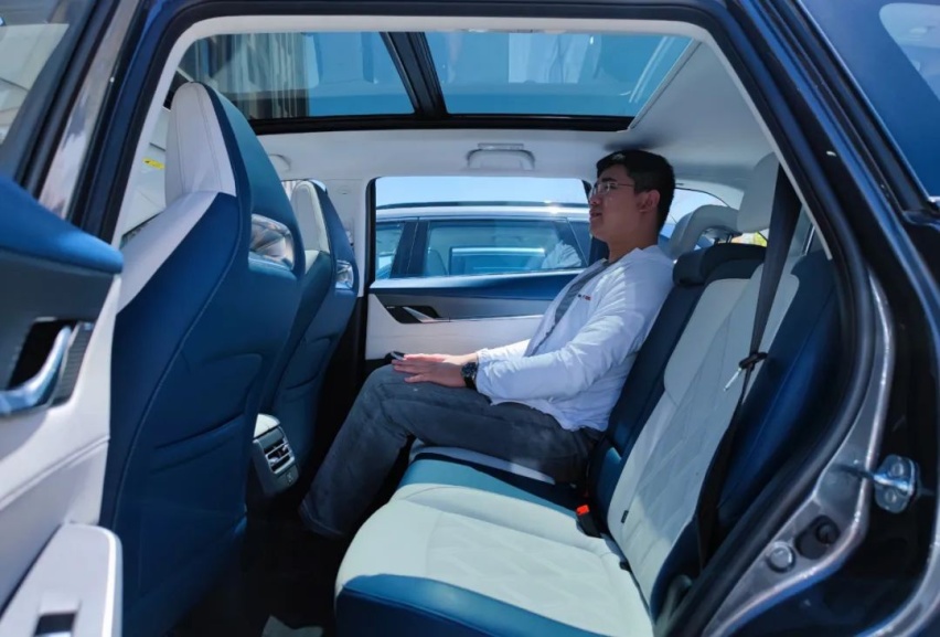 百公里油耗低至5.3L，河西走廊试驾第二代CS75 PLUS