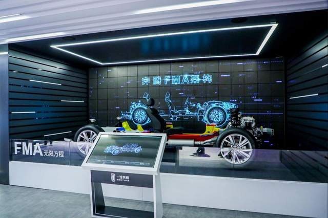 用GT风格打造家轿，全新第三代奔腾B70给出了新选择