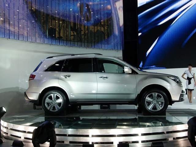 曾经的进口豪车，落地超80万，还是大V6，如今不到5万