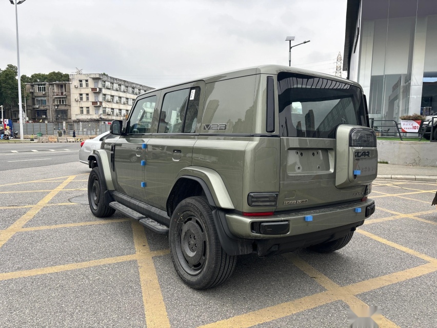奇瑞iCAR V23实车到店，长超4米2，配211马力+续航501km
