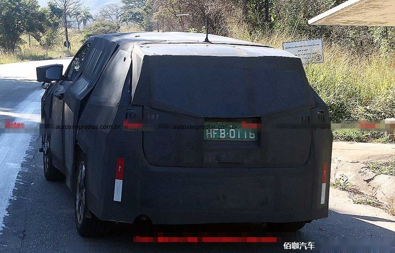 jeep-compass-seven-seater-grand-compass-spied-04c9.jpg