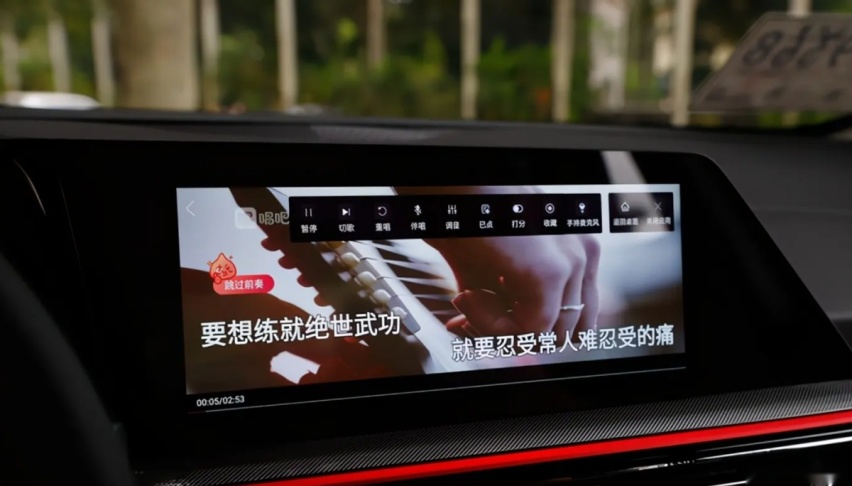 新运动智趣SUV，用颜值、配置和动力，精准拿捏Z世代新青年