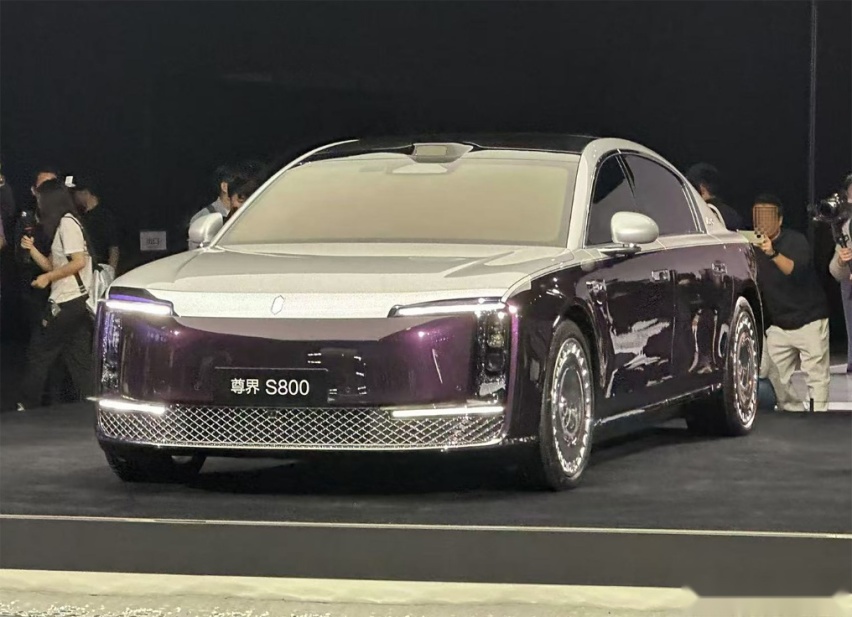 尊界S800预售价为一百万起，能否力抗“S78”成为高端畅销车