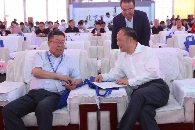 新能源转型与产业升级 吉利用甲醇为碳中和助力
