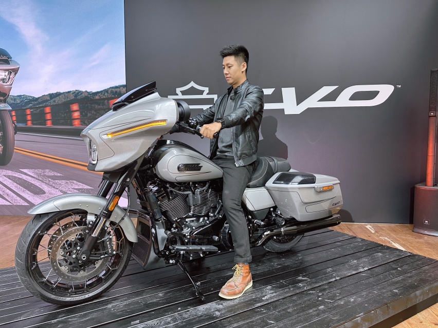 2023款CVO大道滑翔/CVO公路滑翔上市
