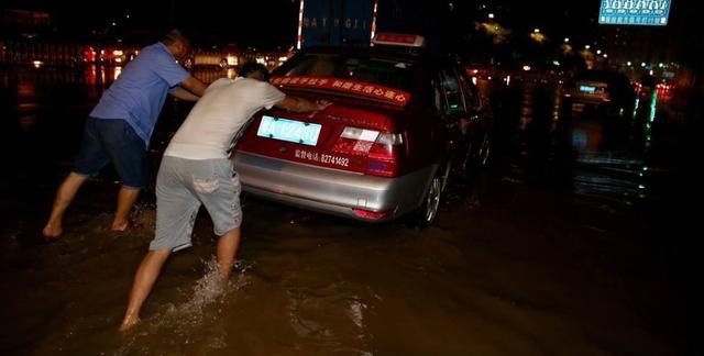 暴雨频发之下，老生重提的电池安全问题