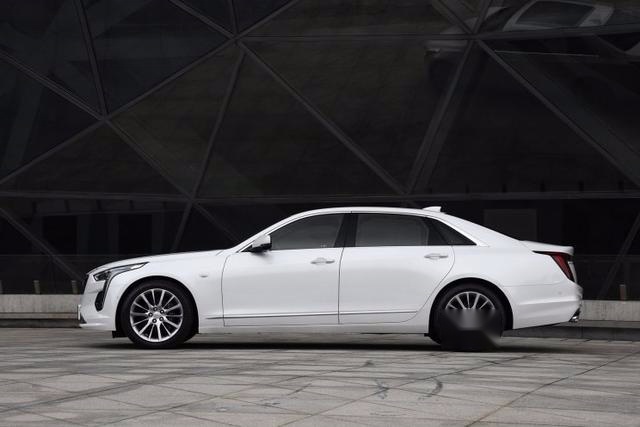 最低跌至30万以内,号称总统座驾的凯迪拉克CT6值得入手吗?