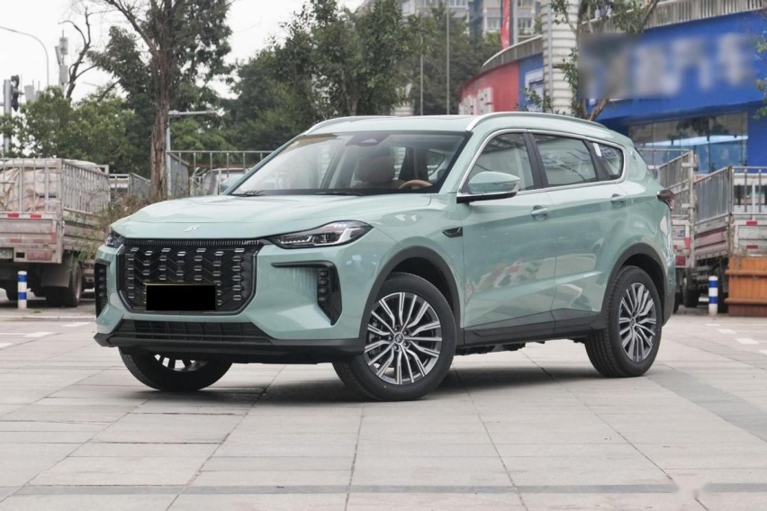 捷途中型SUV推新×2：X90 PRO预售，X70 C-DM到店