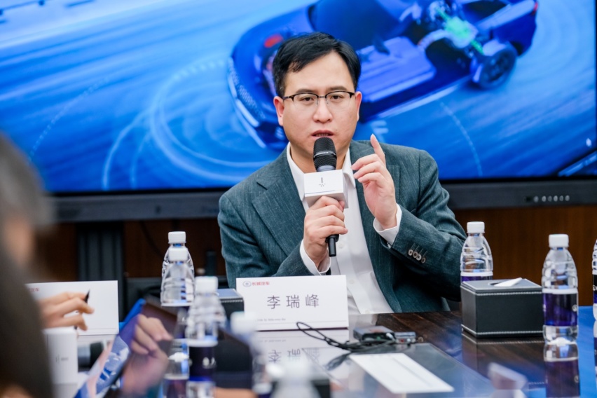 李瑞峰：魏牌还会推出纯电续航300+公里插混车，MPV将今年面世