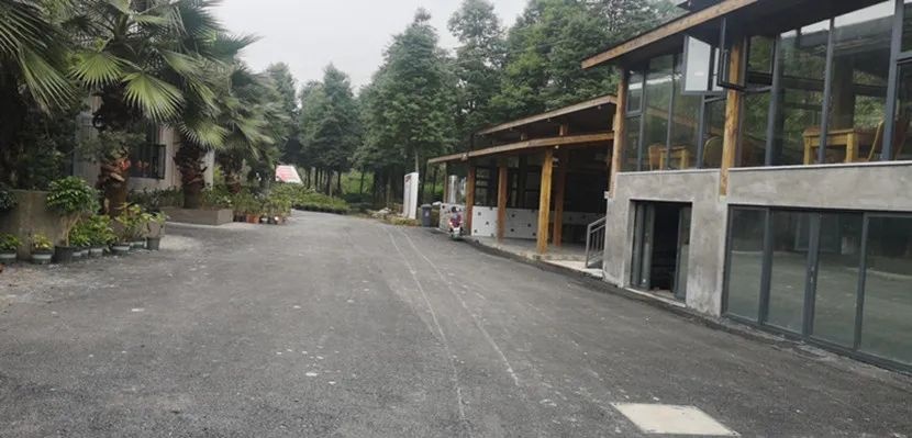 想买个房车，却担心停车难，来看下重庆主城的营地有这些