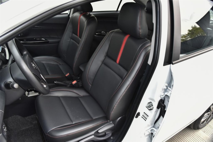 解读丰田YARiS L 致享1.5L CVT尊贵版