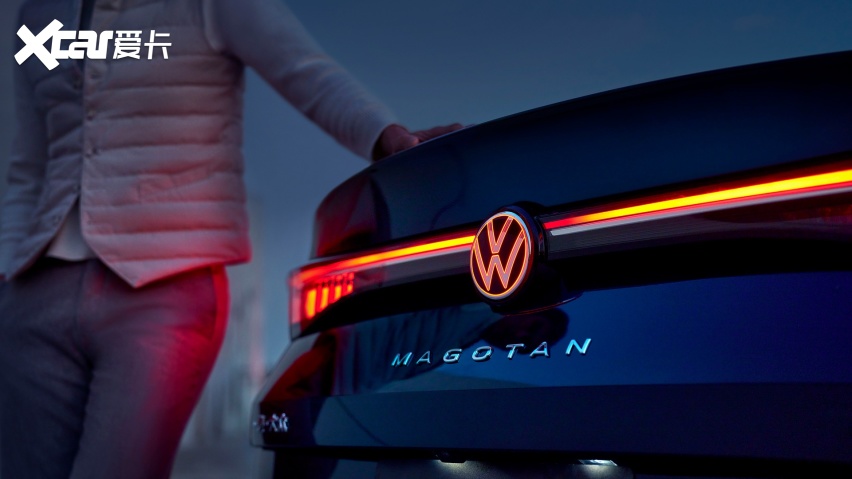 2026款迈腾B9凭端到端算法实现丝滑过弯与从容超车