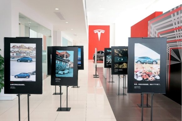 2.1秒破百！特斯拉Model S Plaid空降昆明