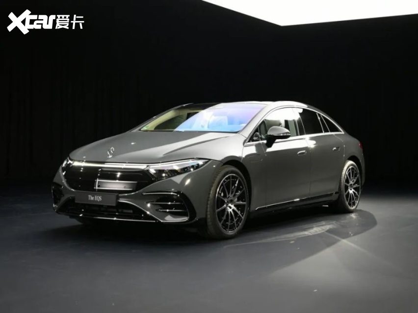 新款奔驰eqs,换立标,中国有钱人会认?