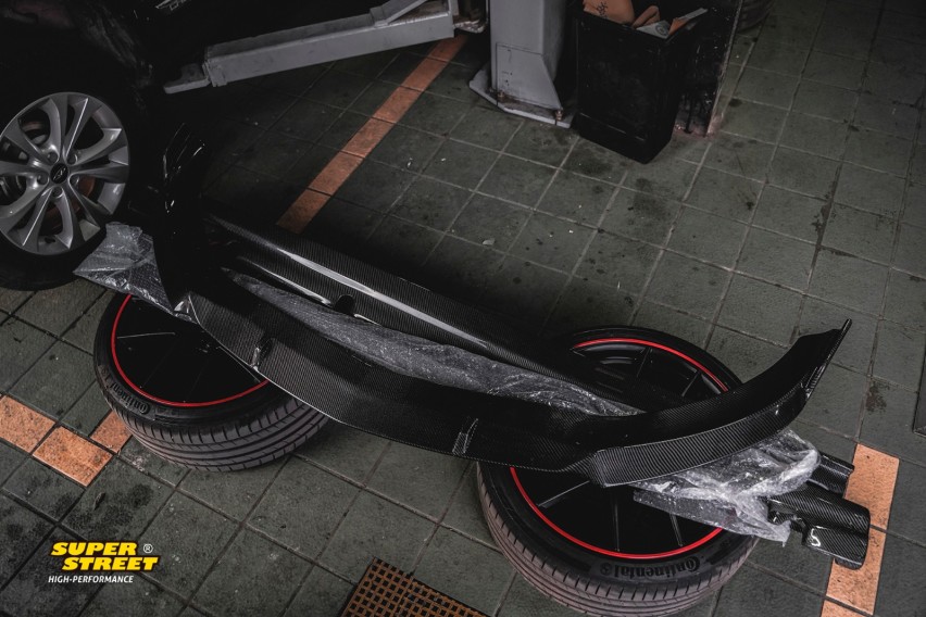 奔驰AMG CLA45改装EBC刹车钢喉