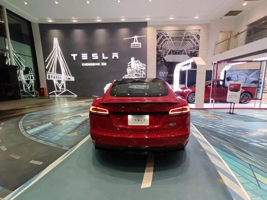 特斯拉Model S Plaid  智能性能双魔兽