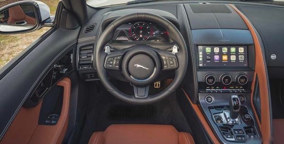 搭5.0T V8发动机，新款捷豹F-TYPE官图发布