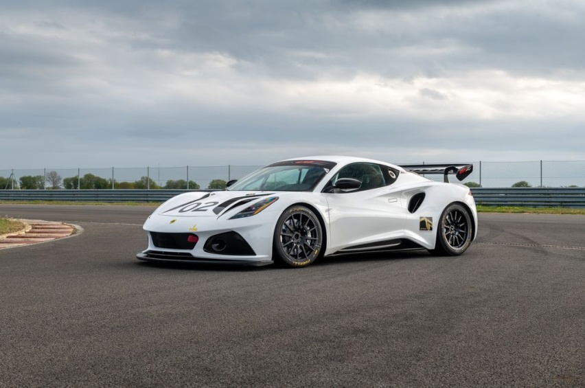 赛道化升级 路特斯EMIRA GT4正式发布