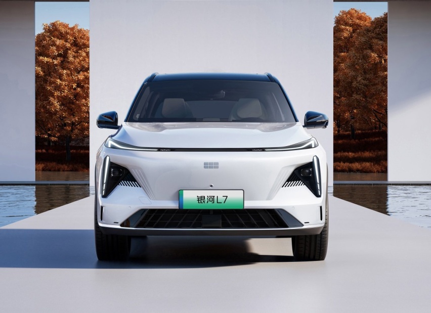 续航1370公里/6.9秒破百！吉利推高端SUV 能击败比亚迪？