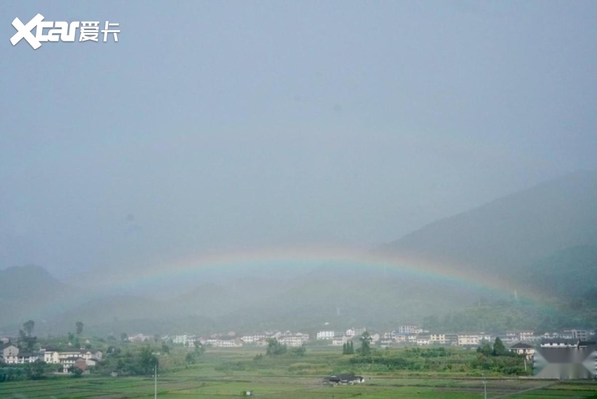 试驾吉利银河L7：纵情山野、遁迹银河的理想伴侣