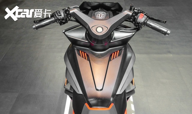 价值10万美元雅马哈f155科幻弯梁帅到令人发指