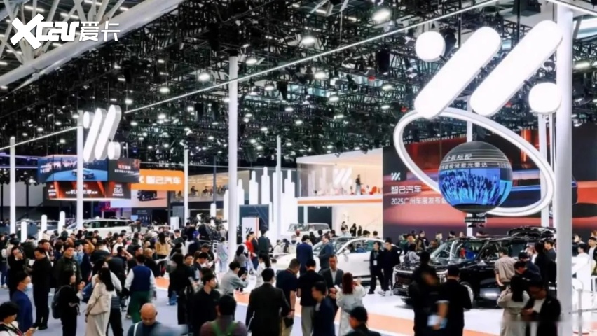 从制造巨头到生态领航者 上汽的“技术创新增长曲线”与生态叙事