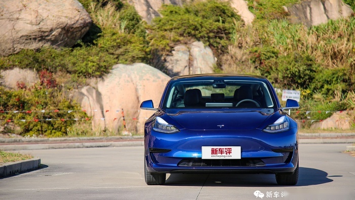 国产特斯拉Model 3首试：当硅谷基因遇上中国速度