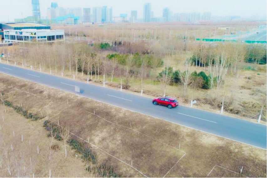 试驾哪吒U：武装到牙齿的黑科技 能帮助它大闹新能源红海吗？