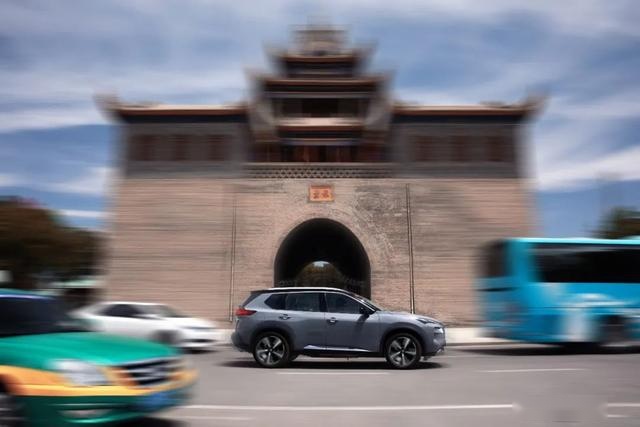试驾全新一代奇骏：开前指指点点，开后心心念念